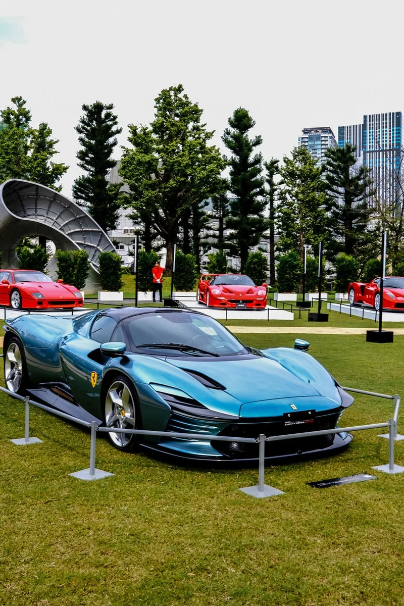 ferrari-festival-tokyo-17-voitures-en-exposition-unique/carousel-4.jpg