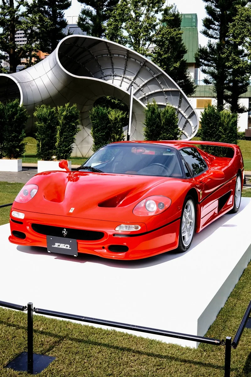 ferrari-festival-tokyo-17-voitures-en-exposition-unique/carousel-7.jpg
