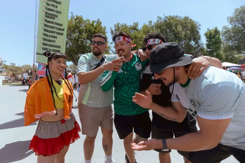 festival-fifa-la-fierte-mexicaine-et-passion-footballistique/carousel-8.jpg
