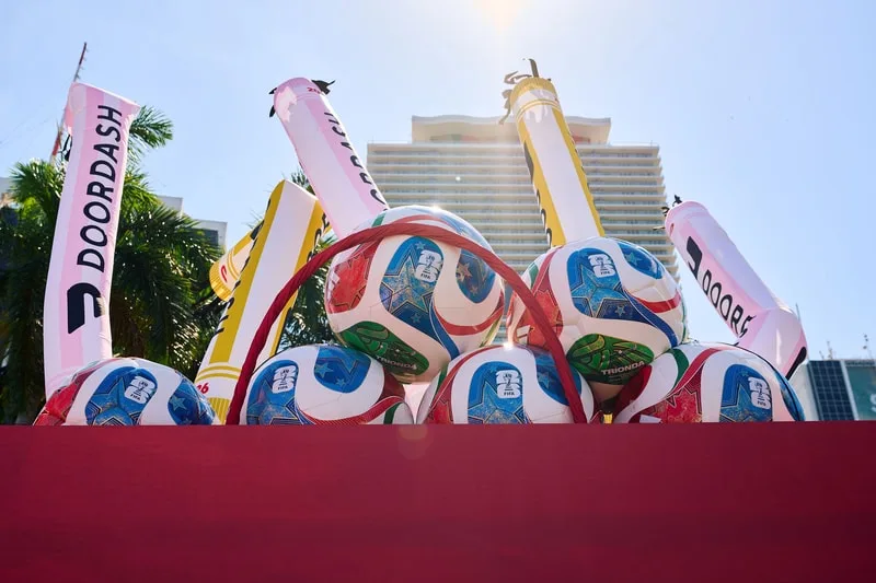 fifa-fan-festival-miami-immersion-dans-la-fievre-du-foot/carousel-2.jpg