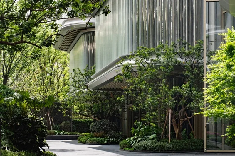 foster-partners-une-galerie-dart-en-floraison-a-shanghai/carousel-4.jpg
