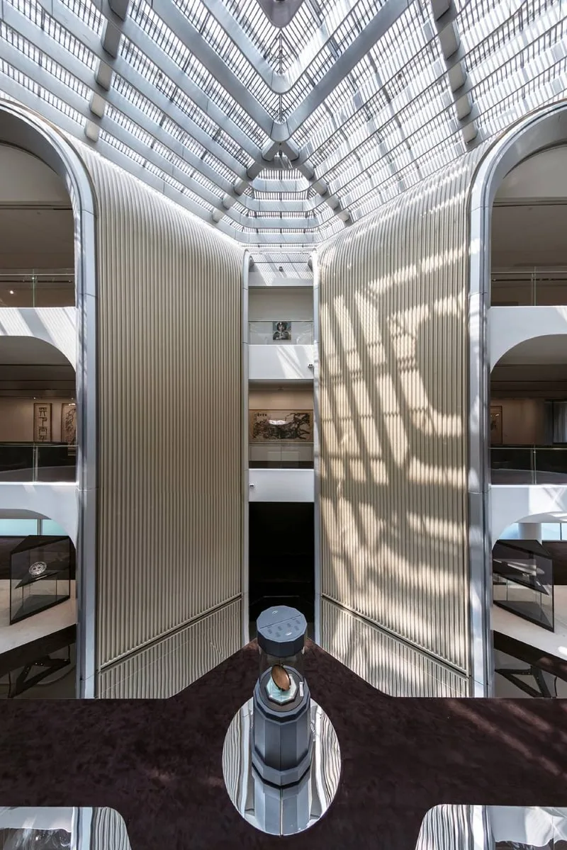 foster-partners-une-galerie-dart-en-floraison-a-shanghai/carousel-7.jpg