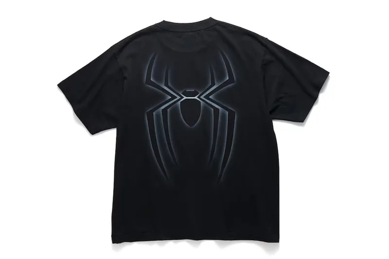 freaks-store-hommage-a-spider-man-avec-une-collection-unique/carousel-8.jpg