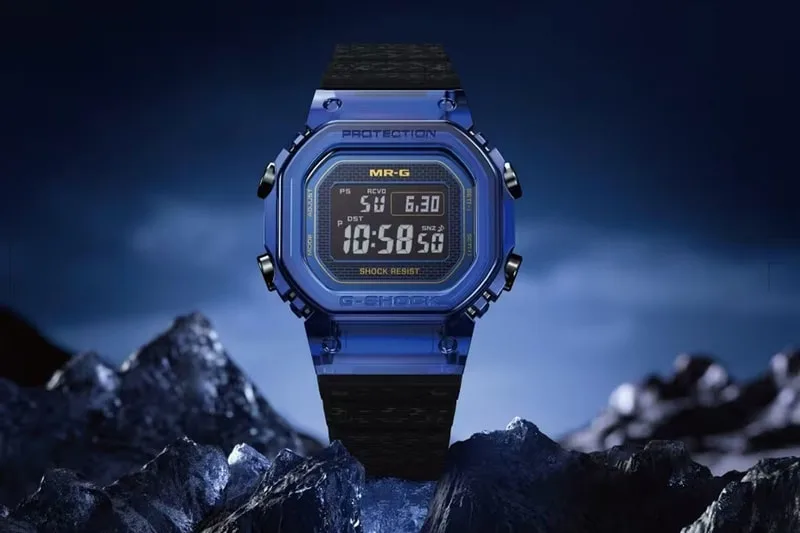 g-shock-mrg-d5000-le-luxe-du-saphir-bleu/carousel-1.jpg