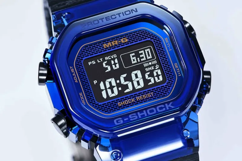 g-shock-mrg-d5000-le-luxe-du-saphir-bleu/carousel-5.jpg