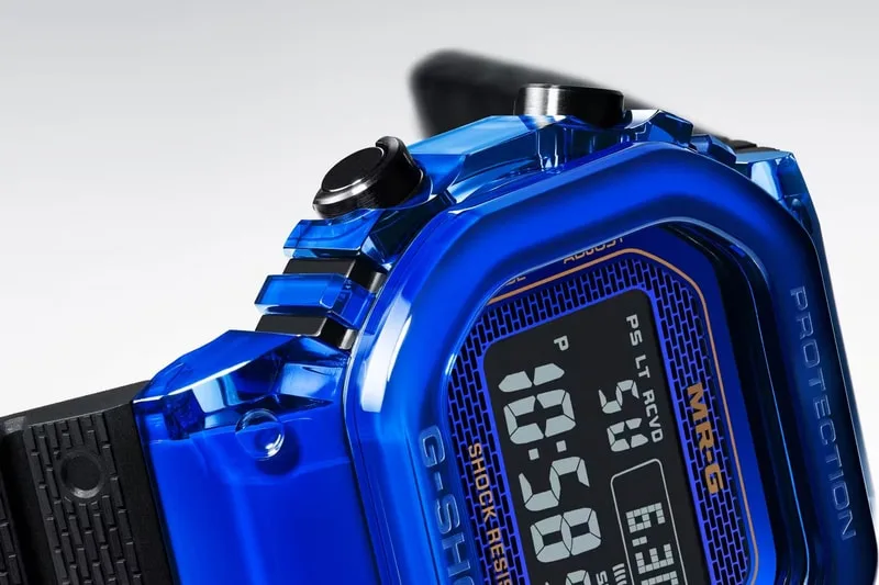g-shock-mrg-d5000-le-luxe-du-saphir-bleu/carousel-6.jpg