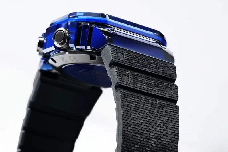 g-shock-mrg-d5000-le-luxe-du-saphir-bleu/carousel-7.jpg