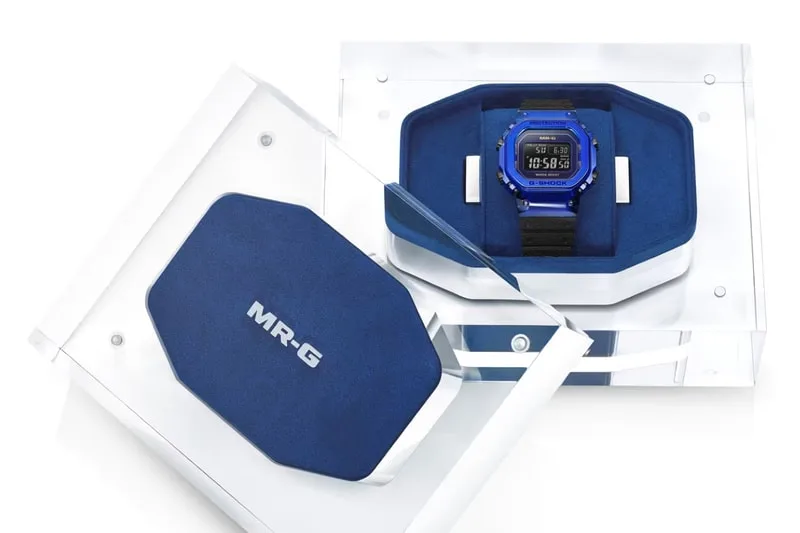 g-shock-mrg-d5000-le-luxe-du-saphir-bleu/carousel-8.jpg