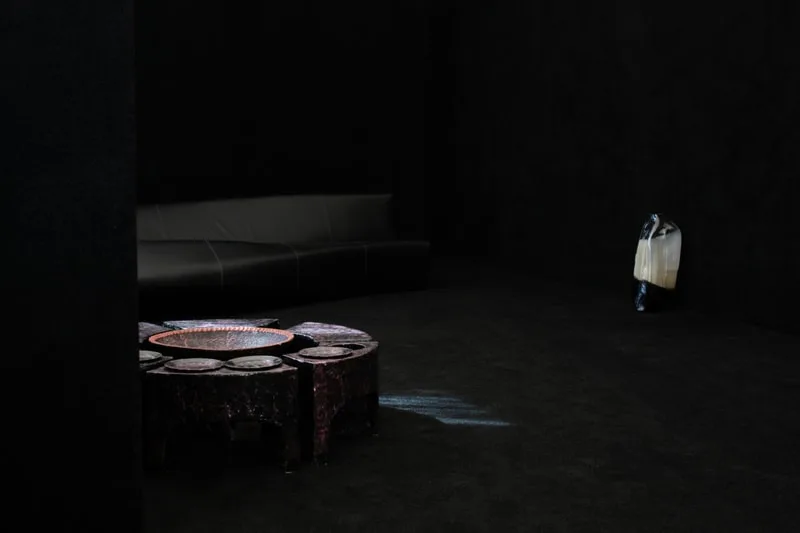 galerie-om-limmersion-au-coeur-du-design-a-berlin/carousel-11.jpg