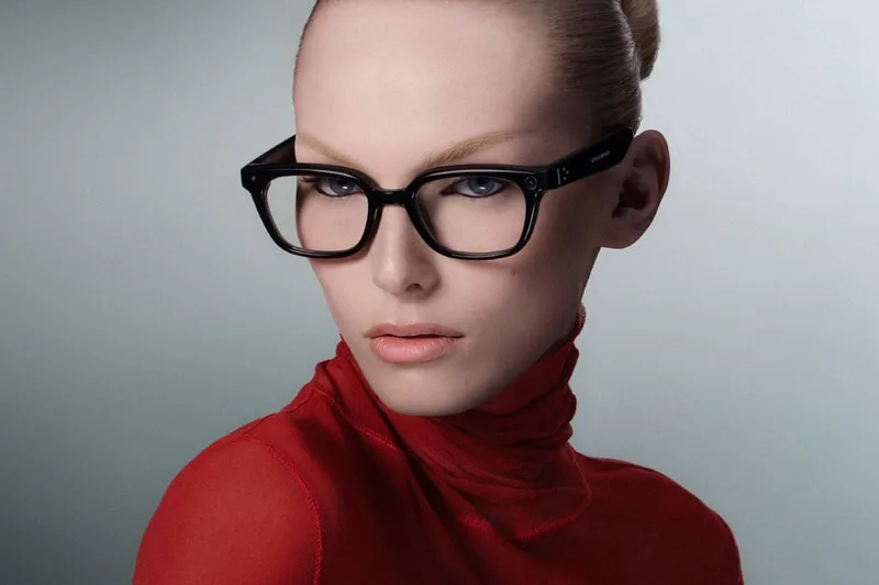 gentle-monster-des-lunettes-connectees-revolutionnaires/carousel-3.jpg