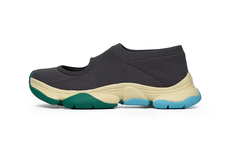 ghost-in-the-shell-une-collab-futuriste-avec-reebok-et-atmos/carousel-2.jpg