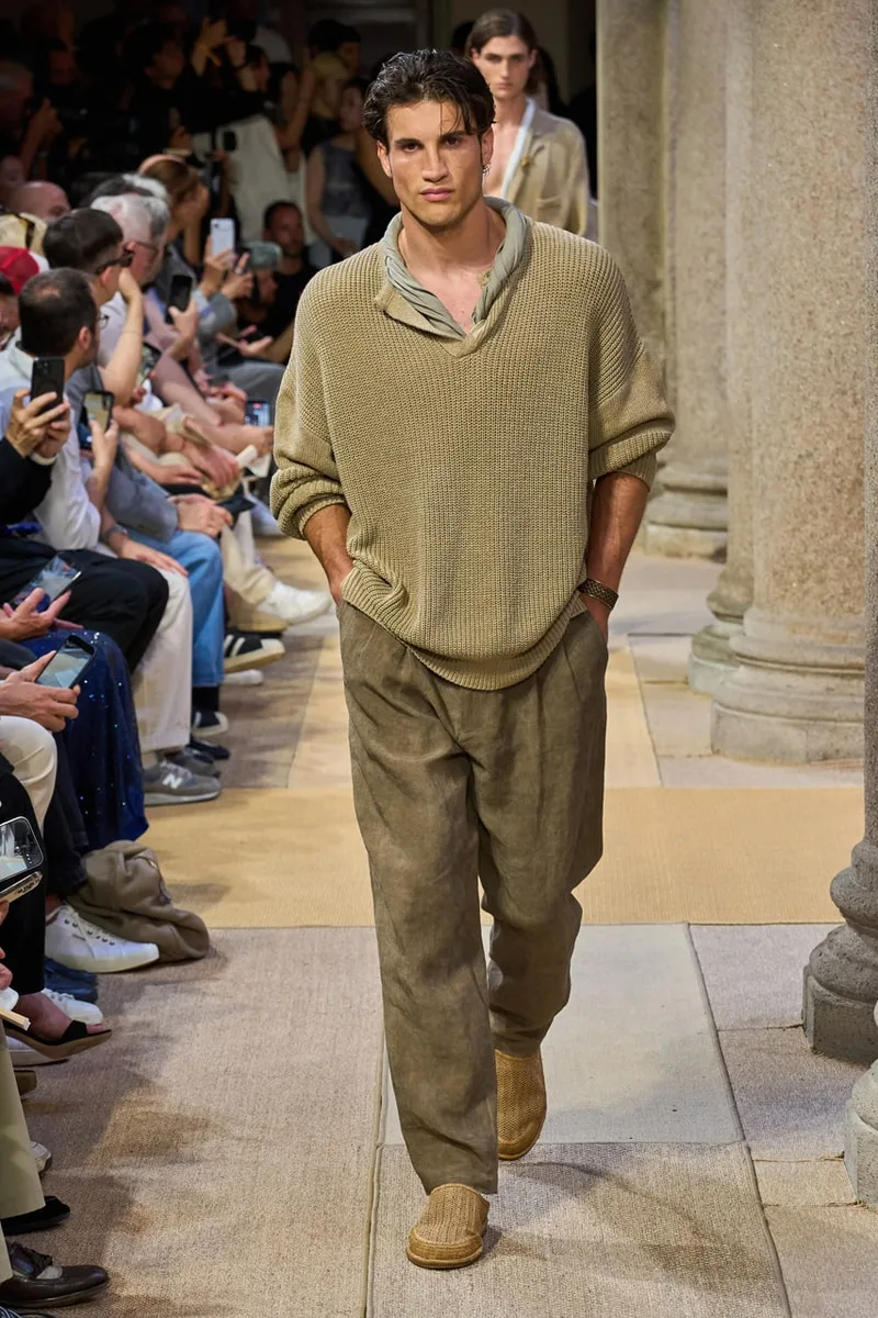 giorgio-armani-vers-une-elegance-decontractee-ss27/carousel-14.jpg