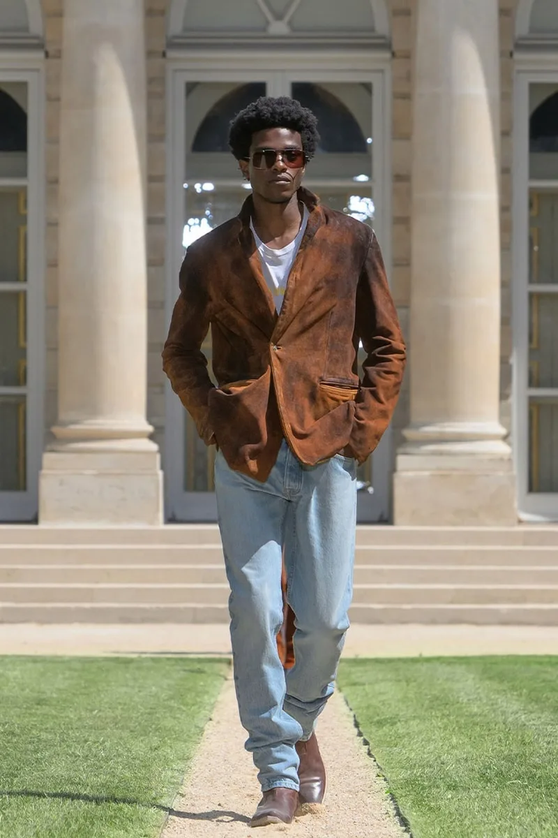 guillermo-andrade-une-collection-424-tres-personnelle/carousel-13.jpg