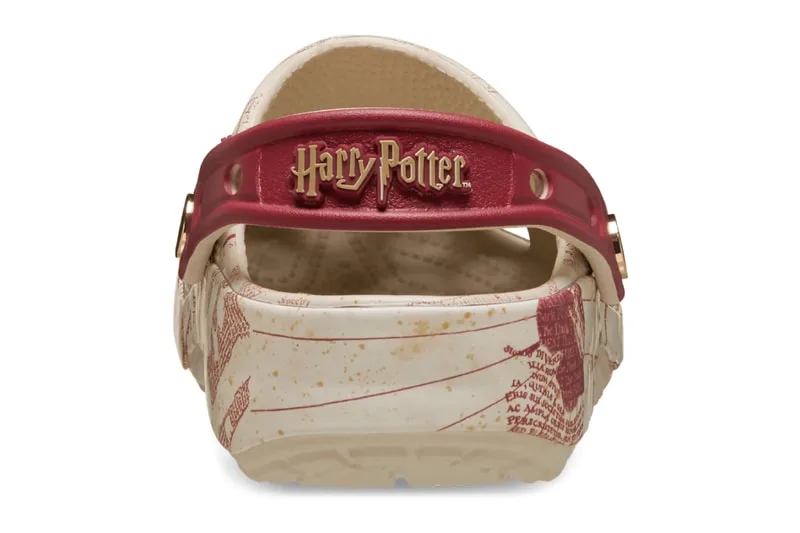 harry-potter-x-crocs-lart-cartographique-revisite/carousel-6.jpg