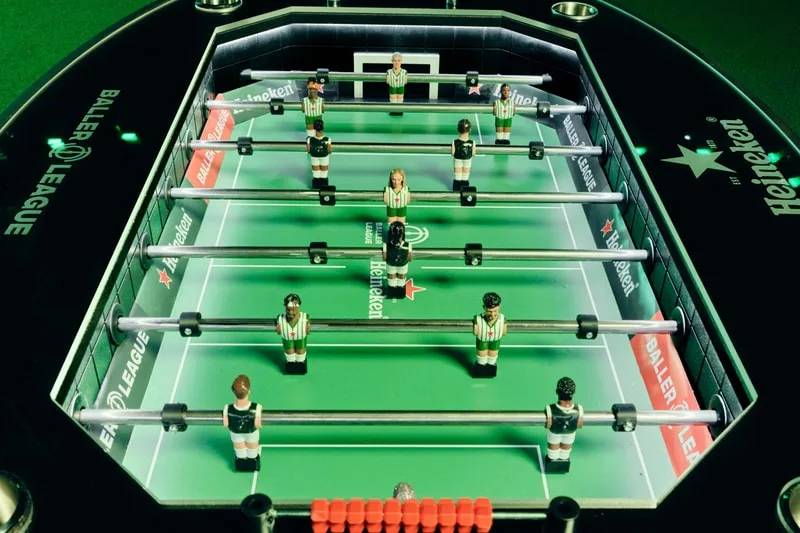 Baby-foot Heineken Baller League avec Chloe Kelly, Micah Richards et KSI à l’Arena de Londres