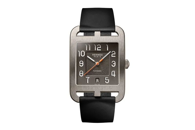 hermes-lelegance-sportive-du-cape-cod-titanium/carousel-7.jpg