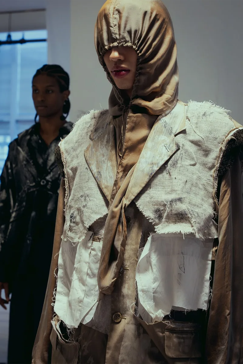 hikari-no-yami-la-collection-ss27-a-nyfw/carousel-10.jpg