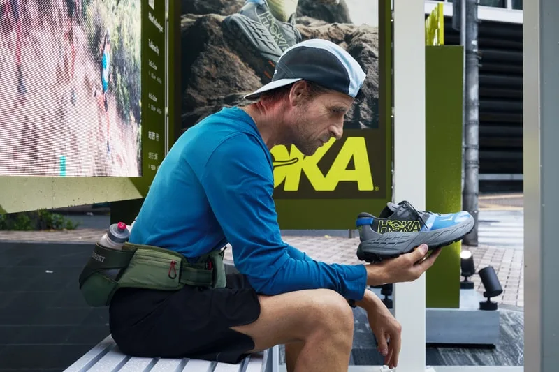 hoka-speedgoat-7-un-pop-up-surprenant-a-shibuya/carousel-4.jpg