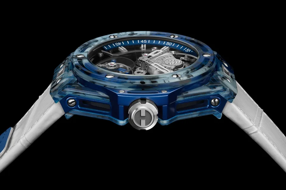 hublot-celebre-la-legende-de-djokovic-avec-une-trilogie-big-bang-tourbillon/carousel-2.jpg