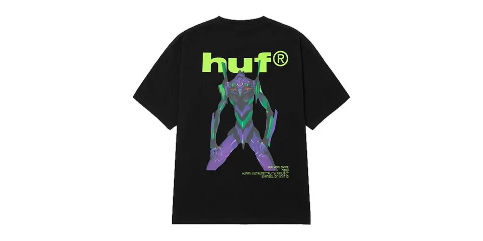 T-shirt noir avec design robotique et logo huf en vert vif