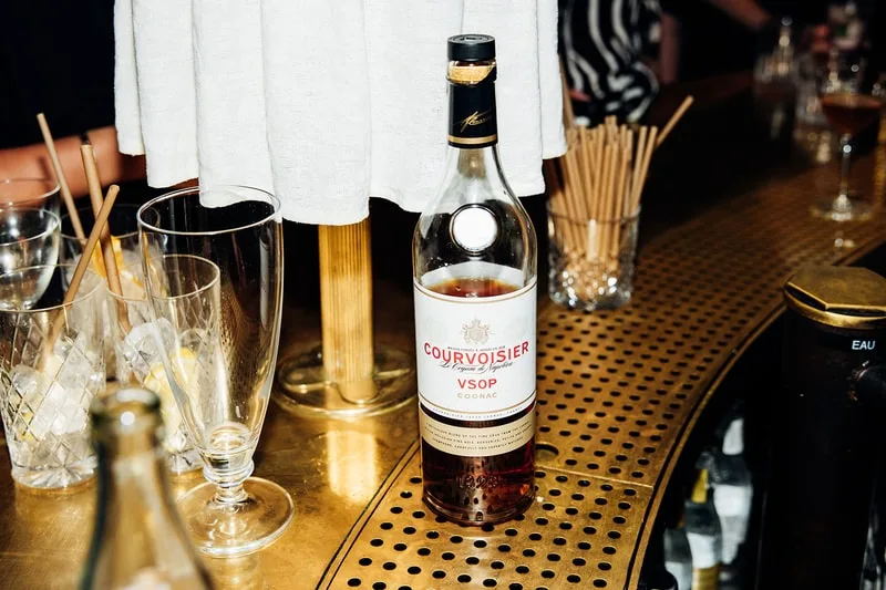 hypebeast-afterhours-la-fete-post-fashion-week/carousel-12.jpg