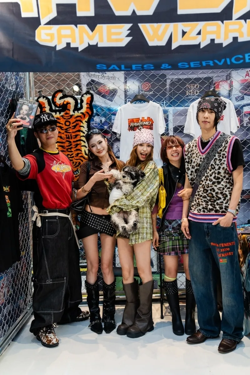 hypebeast-flea-et-hypedrive-immersion-totale-a-guangzhou/carousel-13.jpg