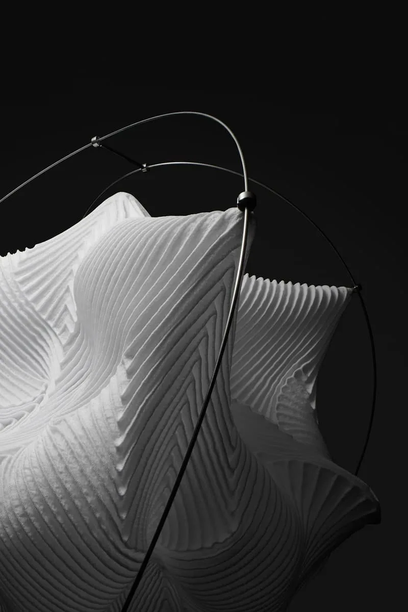 issey-miyake-decline-ses-plis-iconiques-en-deco/carousel-4.jpg