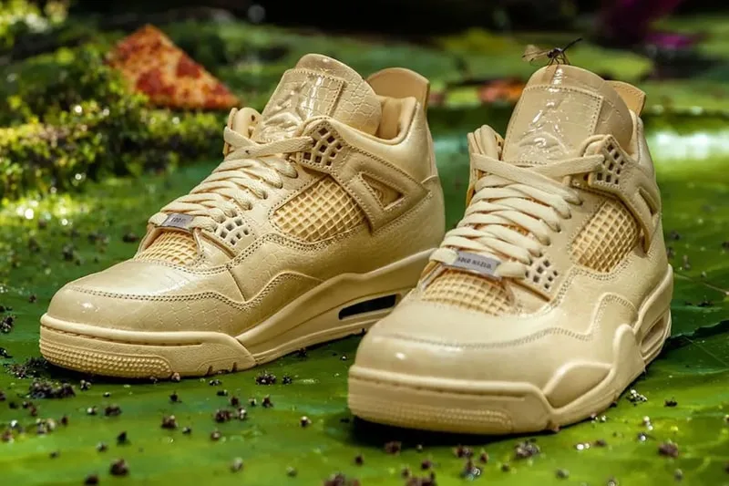 j-balvin-x-air-jordan-4-hommage-a-lamazonie/carousel-2.jpg