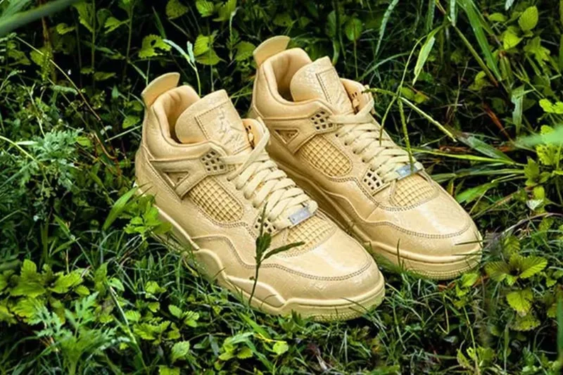 j-balvin-x-air-jordan-4-hommage-a-lamazonie/carousel-4.jpg