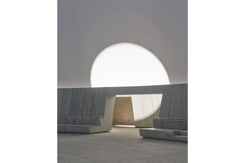 james-turrell-loeuvre-monumentale-au-musee-aros/carousel-6.jpg