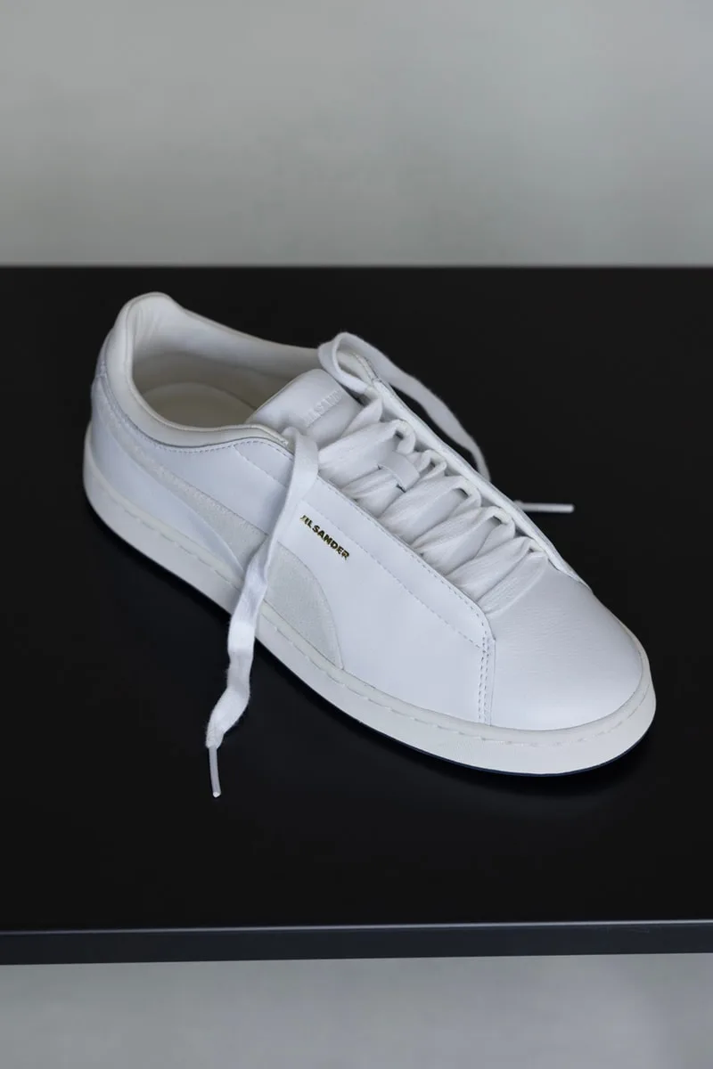jil-sander-x-puma-sobriete-et-elegance-pour-ss27/carousel-8.jpg