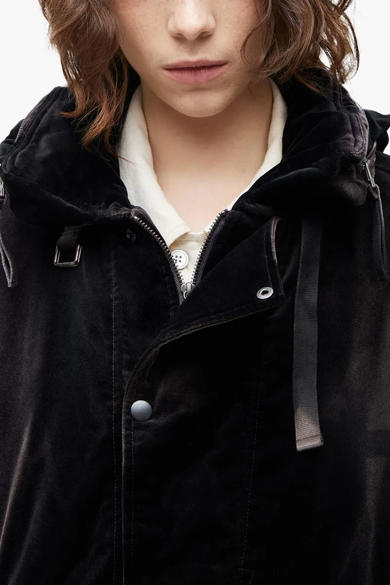 jiyongkim-la-mode-coloree-et-usee-par-le-soleil-pour-lautomne-hiver-2026/carousel-13.jpg