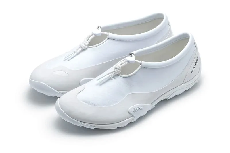 junya-watanabe-et-new-balance-la-collab-mt10t-minimaliste/carousel-9.jpg