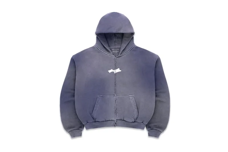 justin-bieber-ranime-la-nostalgie-du-purpose-tour-avec-sa-nouvelle-collection-de-vetements/carousel-10.jpg