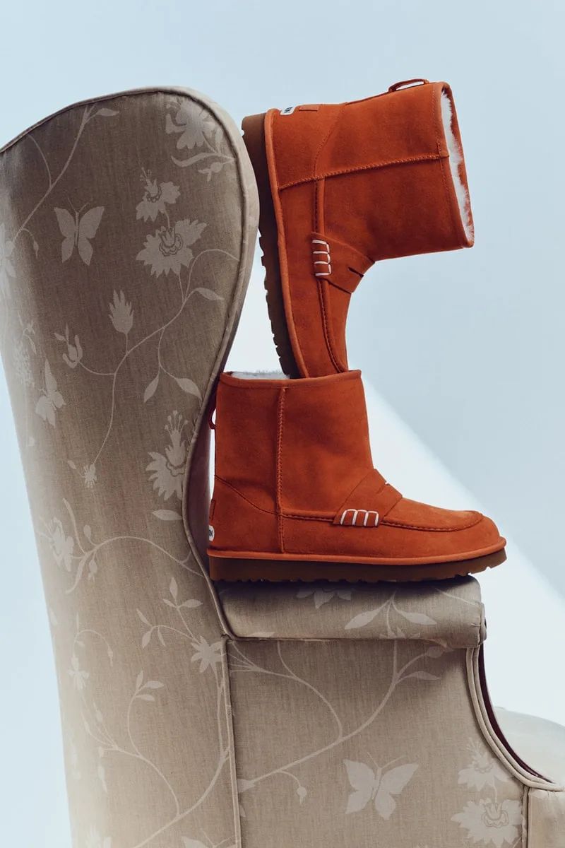jw-anderson-x-ugg-lart-du-loafer-revisite/carousel-7.jpg