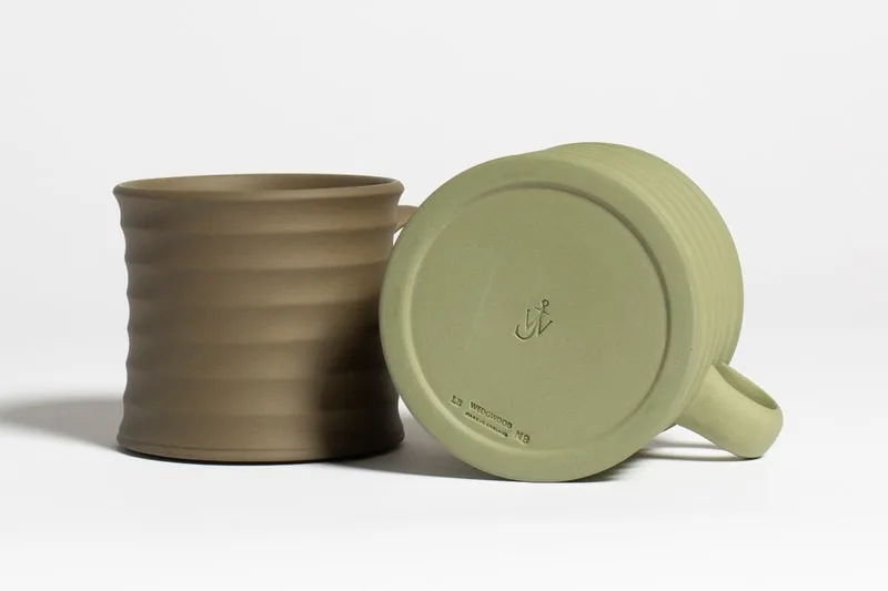 jw-anderson-x-wedgwood-une-collaboration-inspiree/carousel-13.jpg