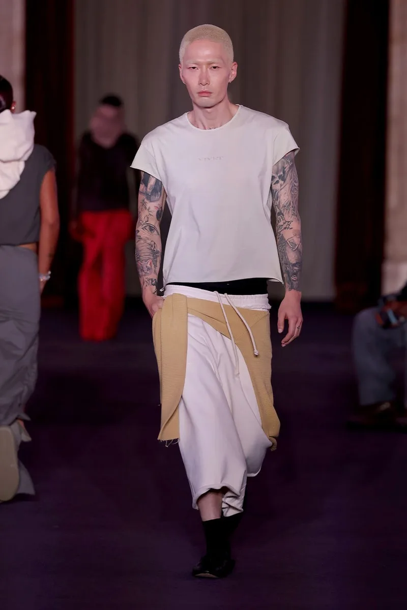 kai-cenat-la-premiere-collection-vivet-a-nyc/carousel-9.jpg