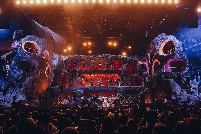 karol-g-eclaire-coachella-un-show-historique/carousel-4.png