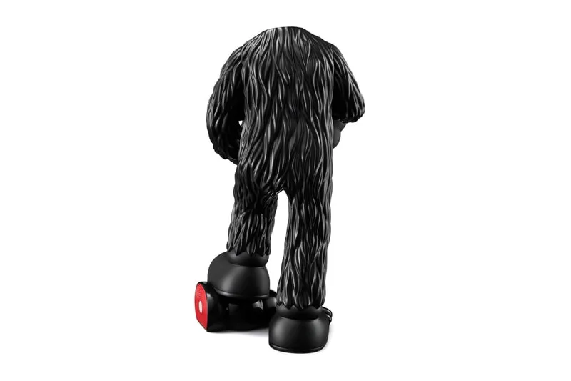kaws-fellows-une-collection-vinyle-minimaliste/carousel-4.jpg