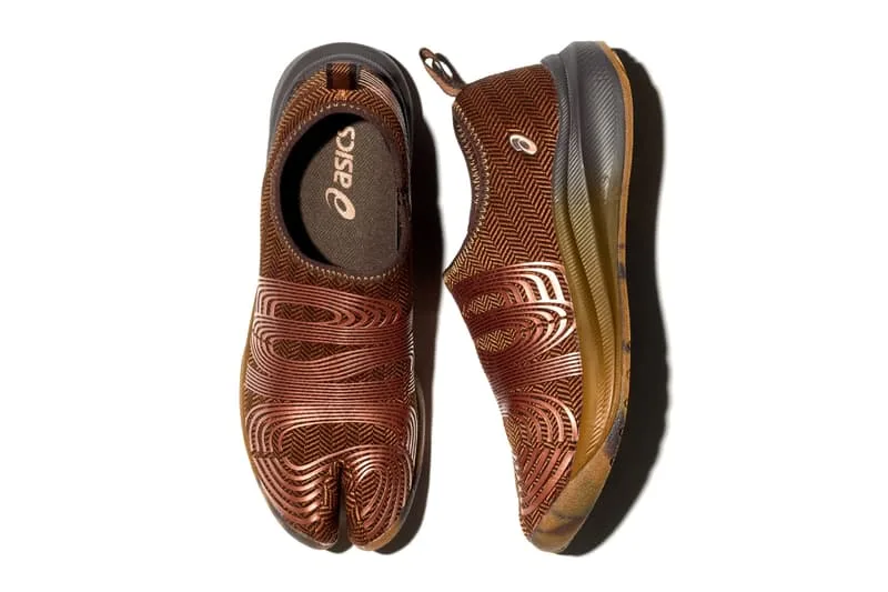 kiko-kostadinov-et-asics-le-nouveau-chapitre-avec-les-lyasa-ff-tabi/carousel-3.jpg