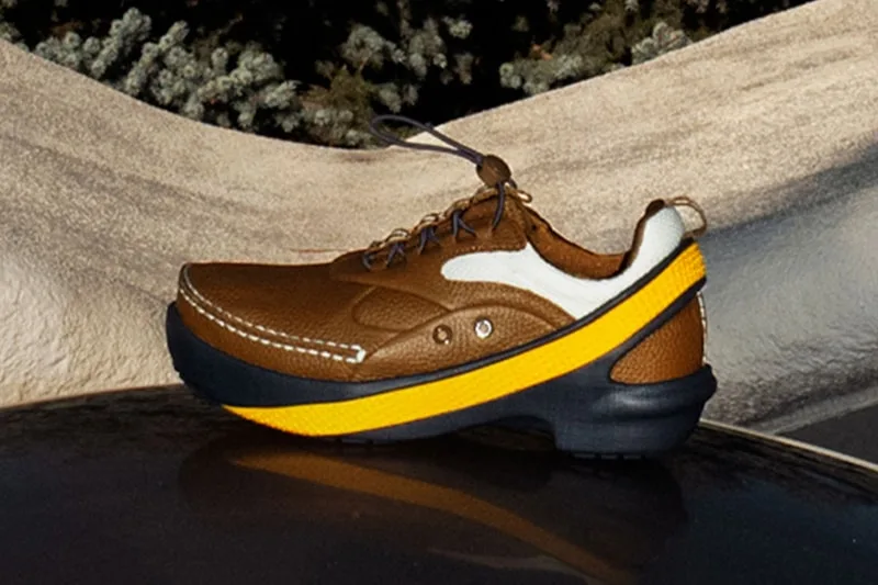 kiko-kostadinov-x-crocs-la-vaals-en-trois-couleurs/carousel-12.jpg