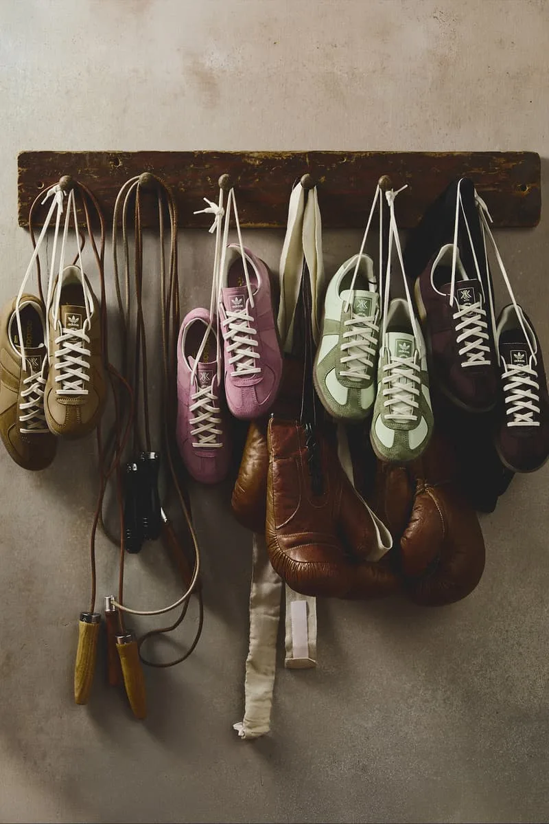 kith-et-adidas-ressuscitent-une-icone-vintage-avec-des-couleurs-printanieres/carousel-1.jpg