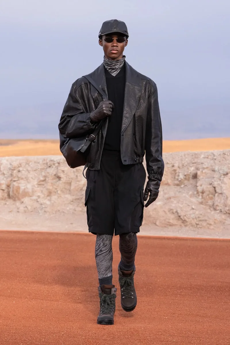 kith-x-armani-entre-streetwear-et-haute-couture/carousel-3.jpg