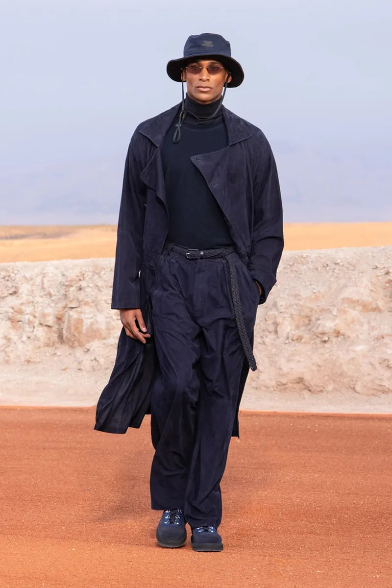 kith-x-armani-entre-streetwear-et-haute-couture/carousel-4.jpg