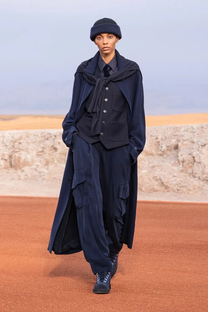 kith-x-armani-entre-streetwear-et-haute-couture/carousel-5.jpg