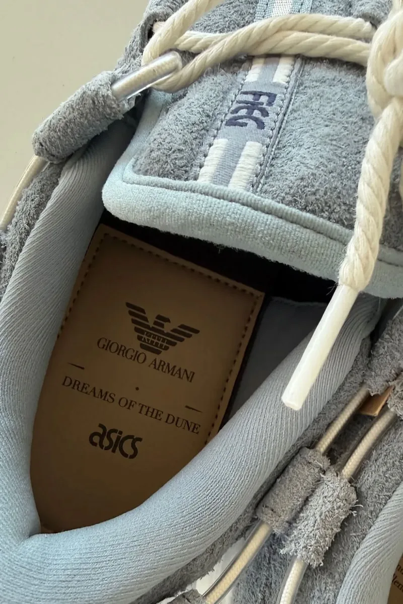 kith-x-armani-x-asics-une-alliance-inattendue/carousel-5.jpg