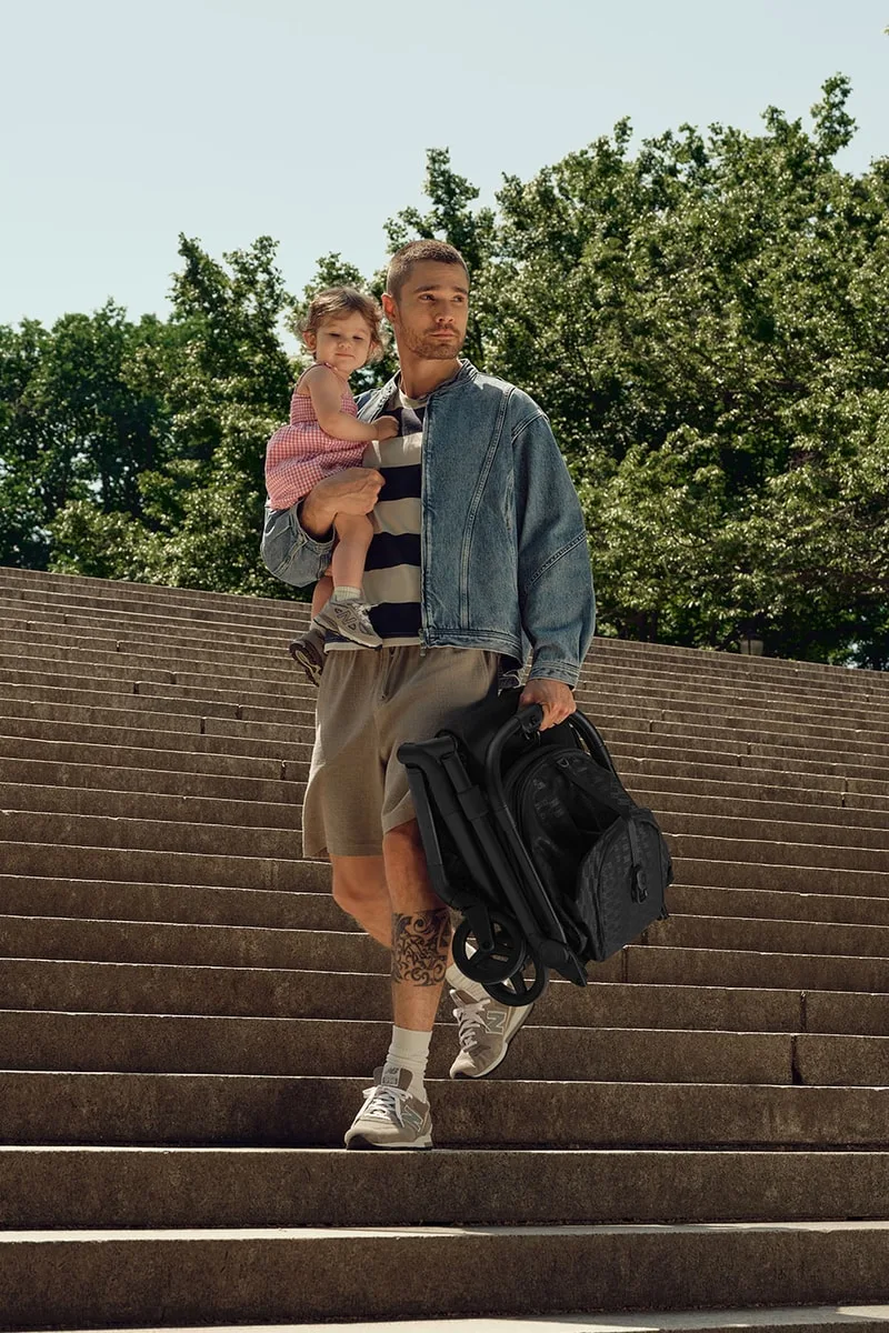 kith-x-bugaboo-une-capsule-pour-jeunes-parents/carousel-11.jpg
