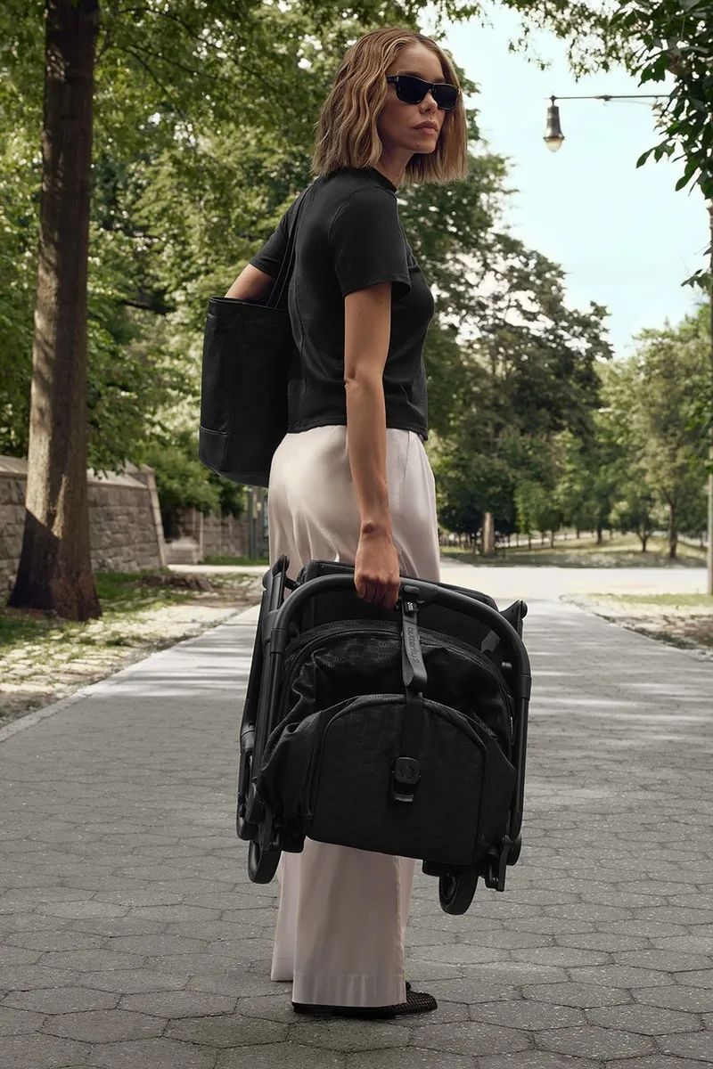 kith-x-bugaboo-une-capsule-pour-jeunes-parents/carousel-13.jpg