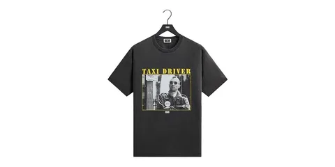 T-shirt noir avec motif 'Taxi Driver', style cinéma rétro.