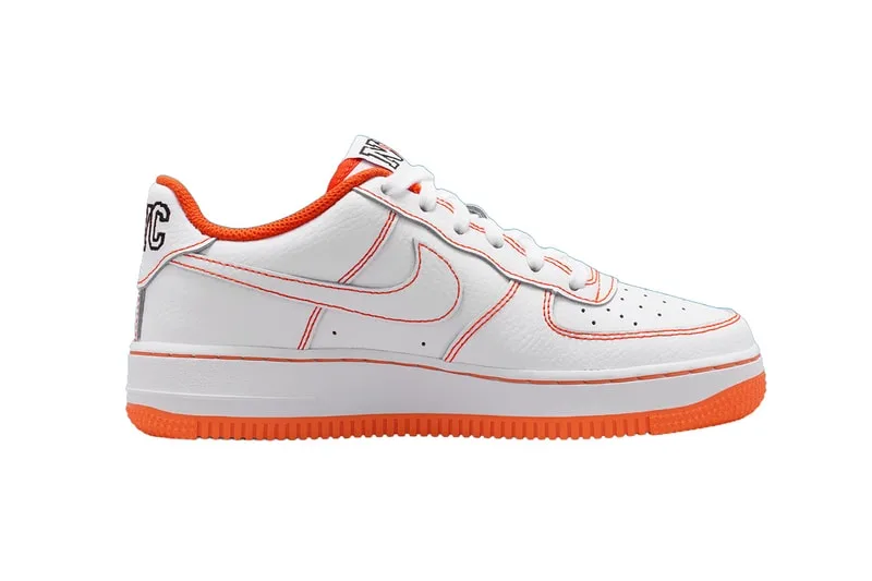 kobe-bryant-hommage-legendaire-avec-nike-air-force-1/carousel-1.jpg